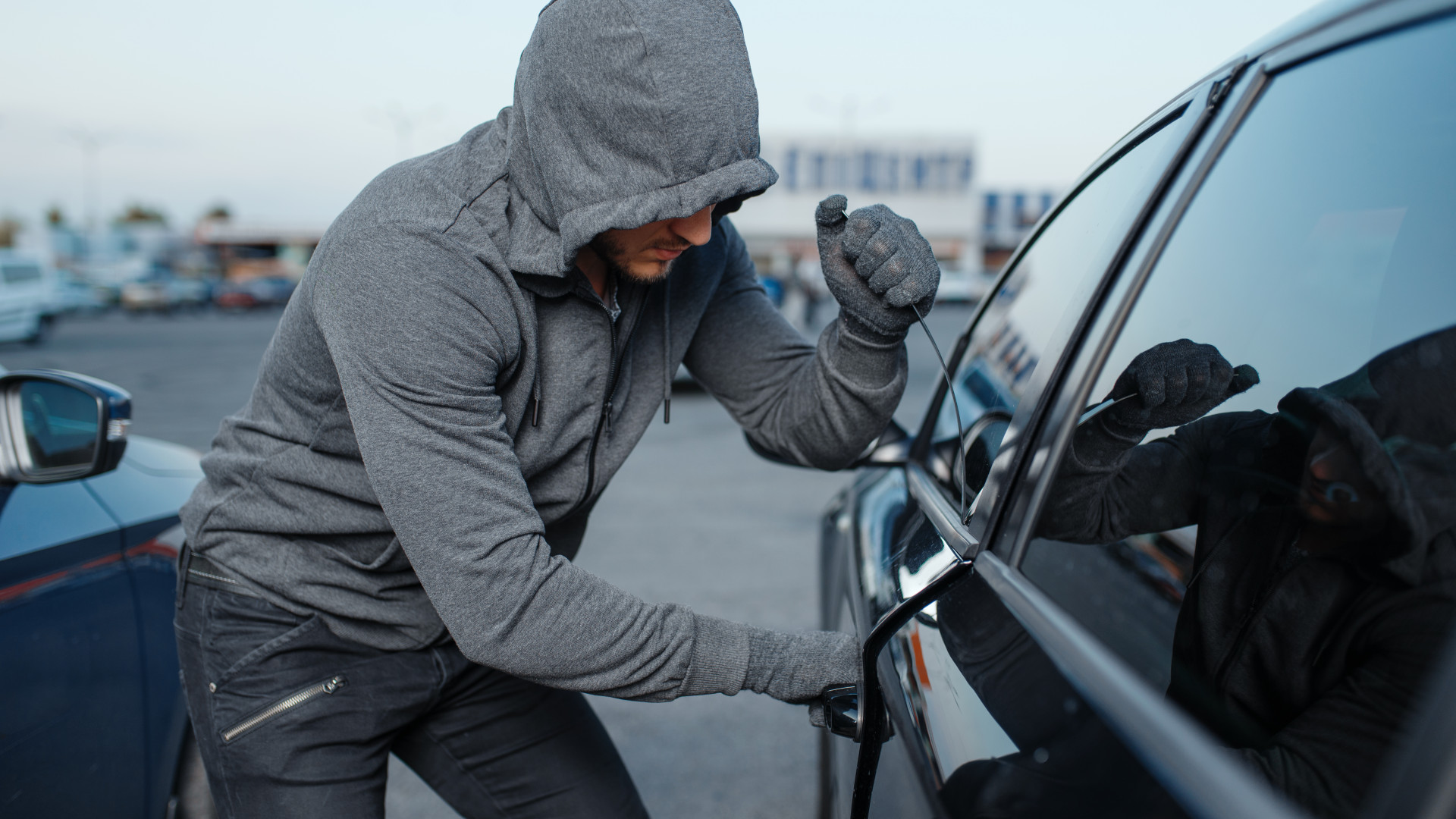 Nozagtų automobiļu meklēšana visā Latvijā